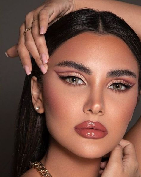 آرایش شب برای مجالس خاص