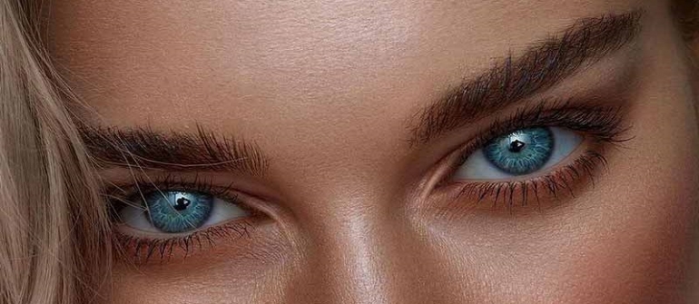 چگونه با آرایش چشم های خود را برجسته کنید؟