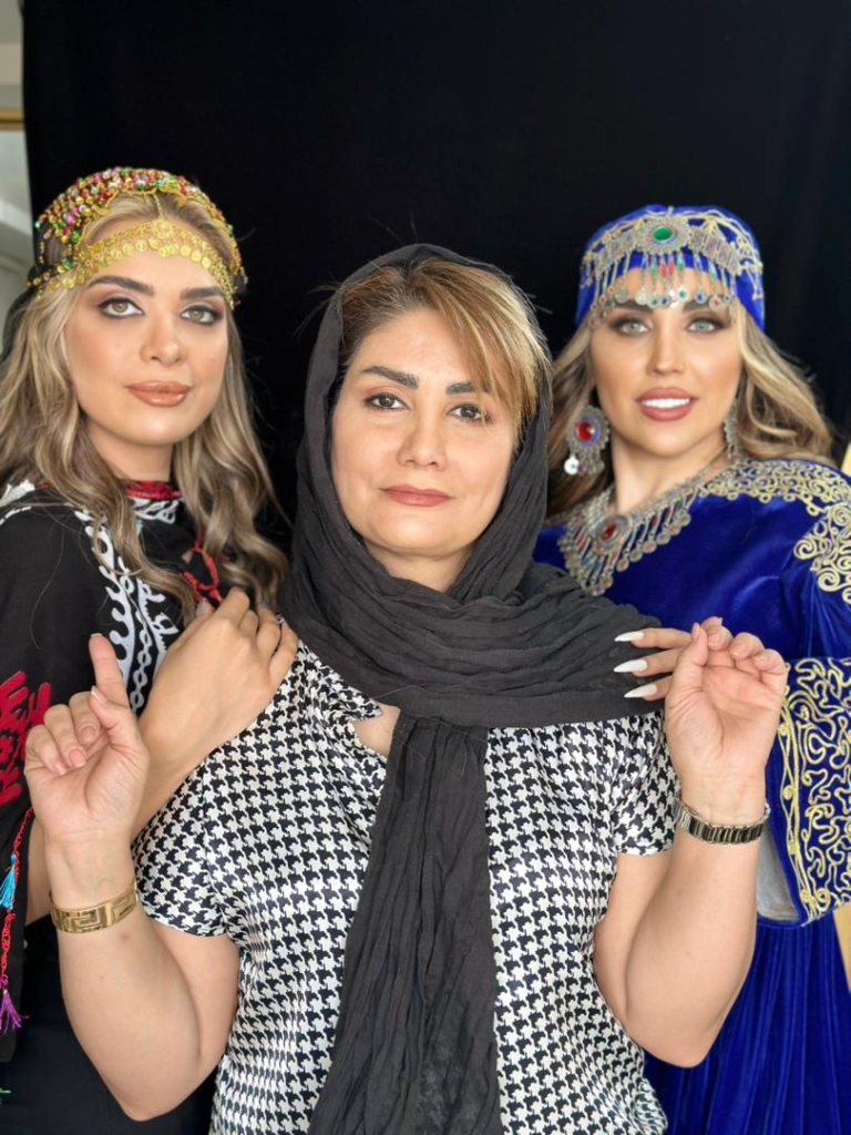 خدمات میکاپ